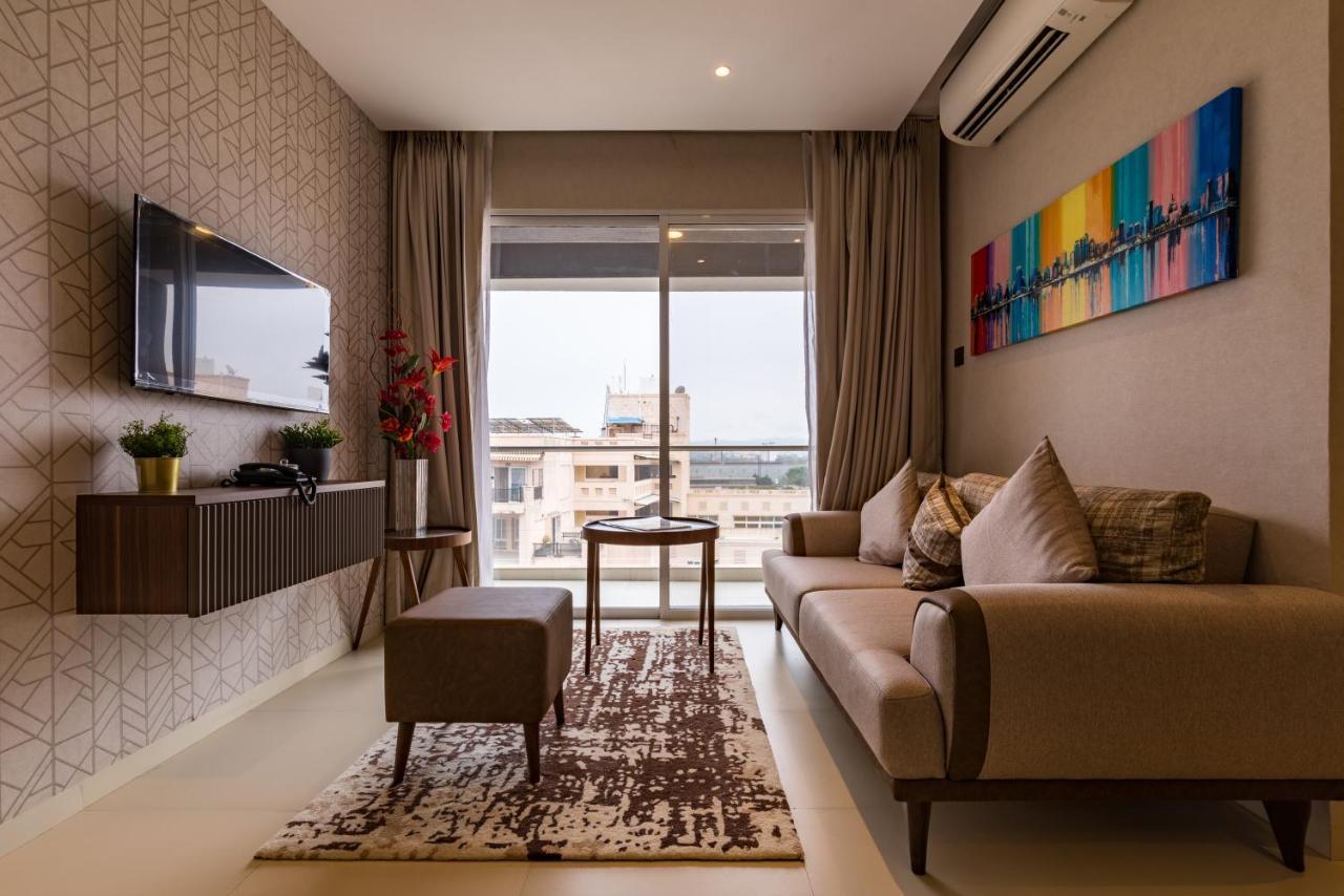 Ar Suites Jewels Royale - Koregaon Park Nx Pune Eksteriør billede