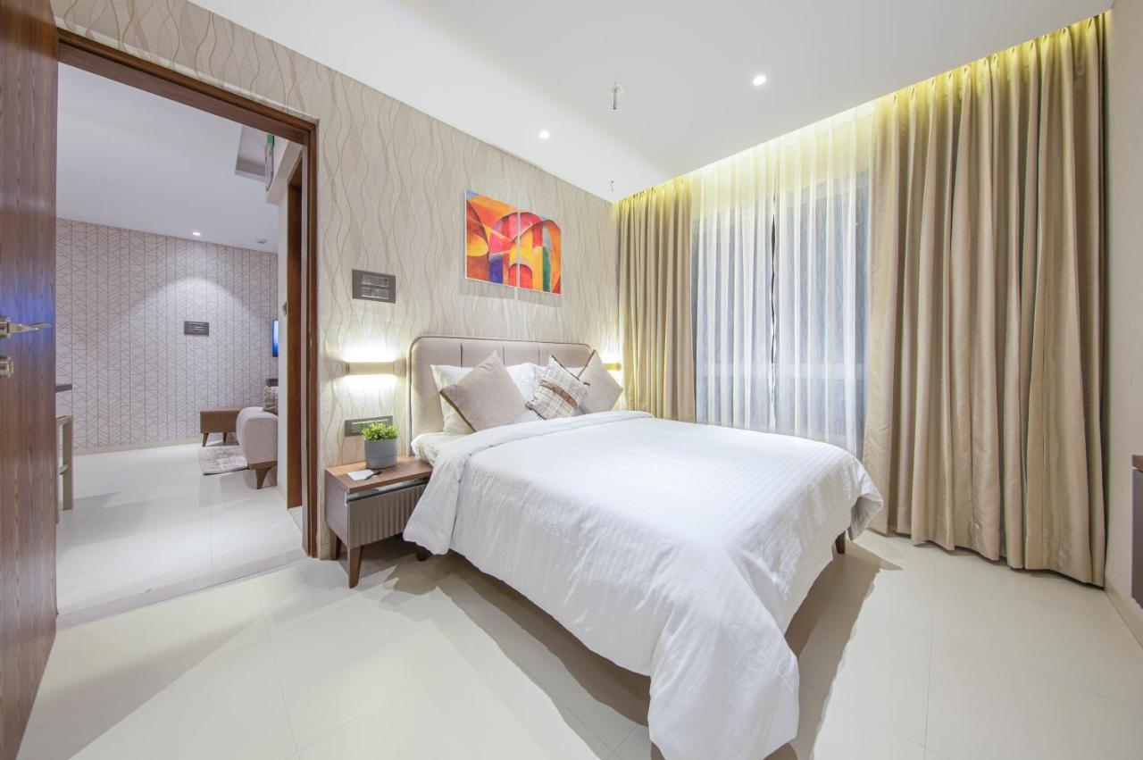 Ar Suites Jewels Royale - Koregaon Park Nx Pune Eksteriør billede