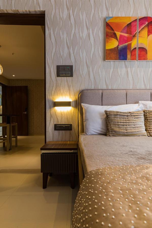 Ar Suites Jewels Royale - Koregaon Park Nx Pune Eksteriør billede